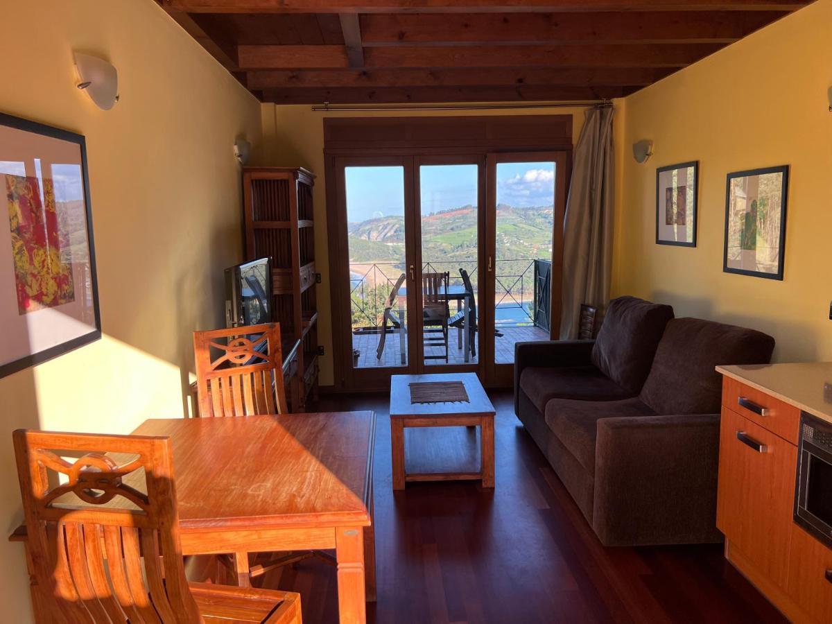 Apartamentos Monterodiles Linero ภายนอก รูปภาพ